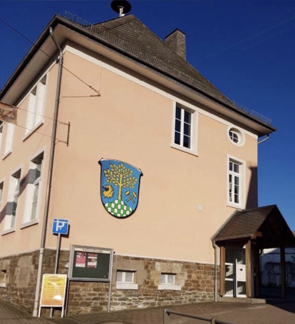 Bild des Rathauses der Gemeinde Gemmerich